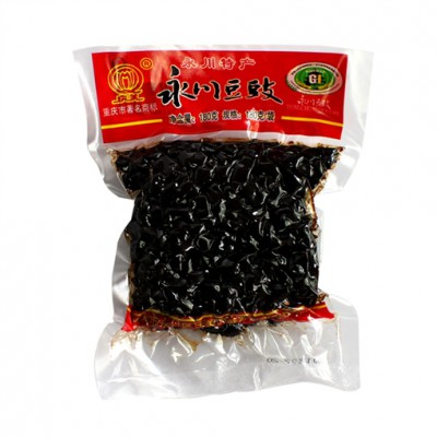 Бобы чёрные ферментированные 0,08 г  豆豉 Это специфический продукт, который в Китае используют для приготовления соусов, а так же их добавляют в мясные, рыбные блюда и блюда из морепродуктов.Можно применять в приготовлении различных блюд с любым способом кулинарной обработки
